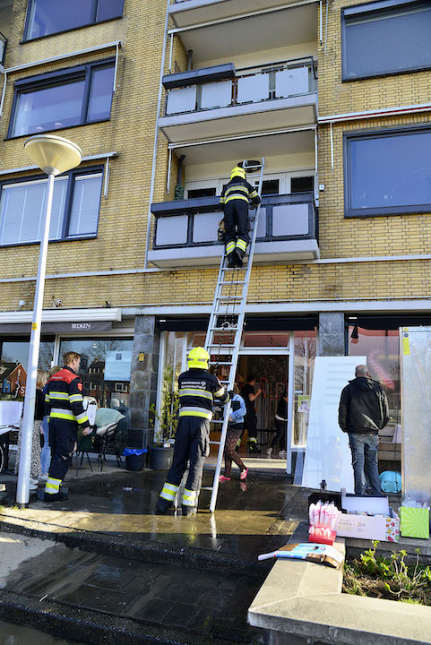 2022/89/20220323-08u39 GB 011 Wateroverlast Arendstraat.jpg